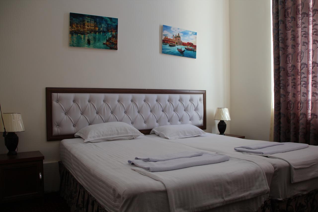 Hotel "Grand Way" Taškent Exteriér fotografie