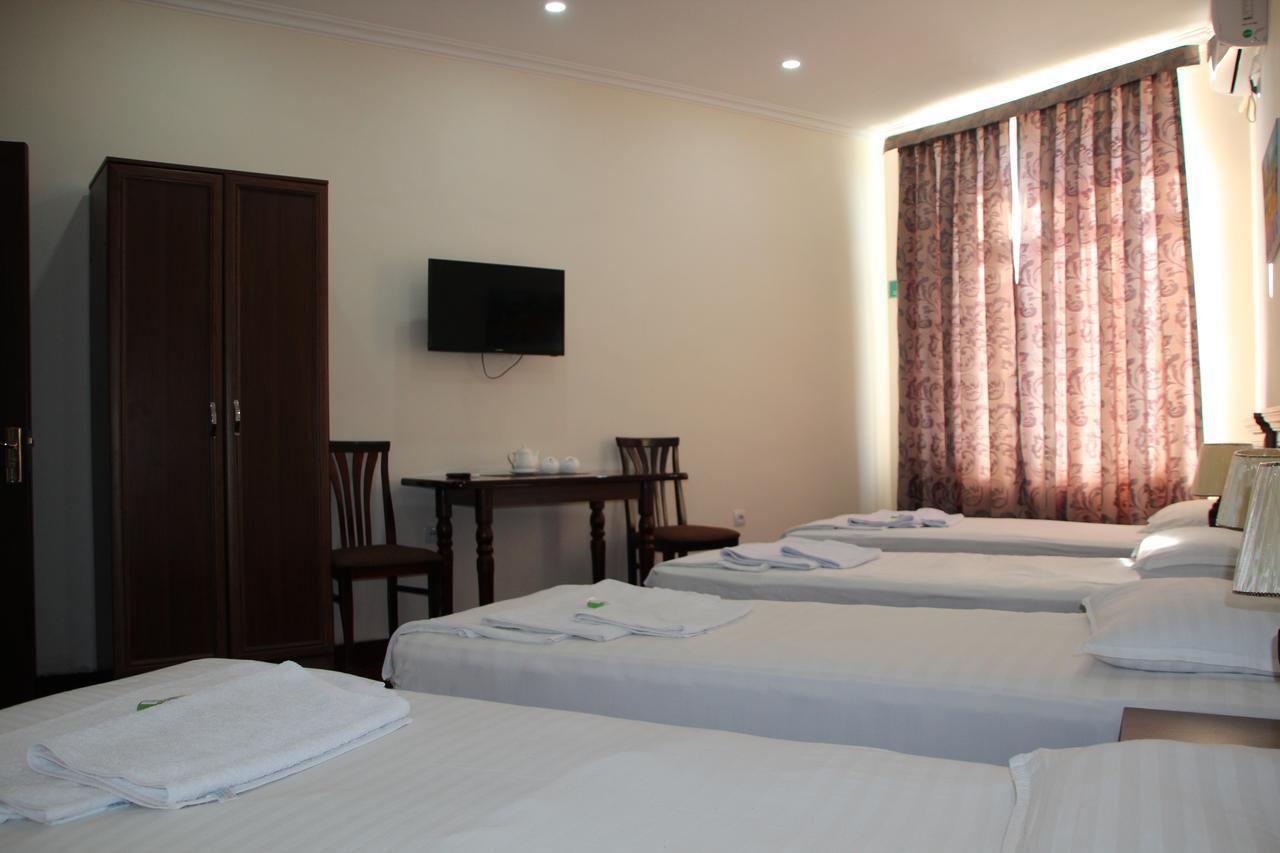 Hotel "Grand Way" Taškent Exteriér fotografie
