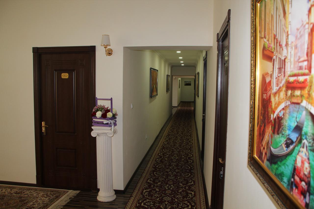 Hotel "Grand Way" Taškent Exteriér fotografie